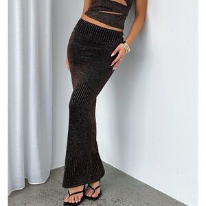 White Fox Boutique Elegant Bronze and Gold Women's Maxi Skirt NWT